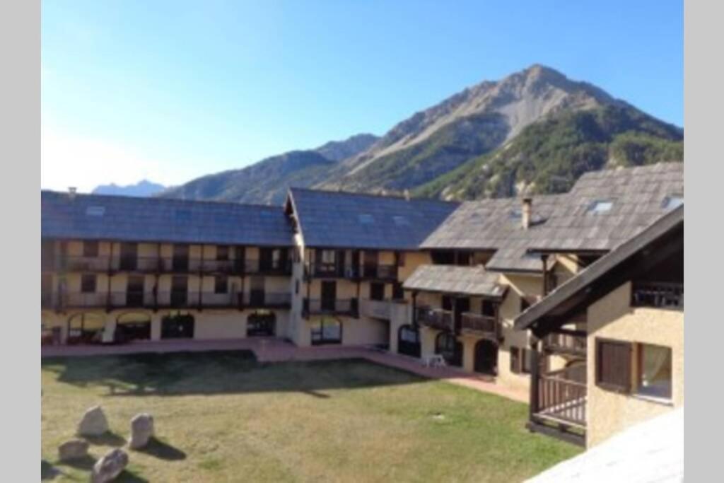 Loue Studio De Vacances Renove A Névache 外观 照片